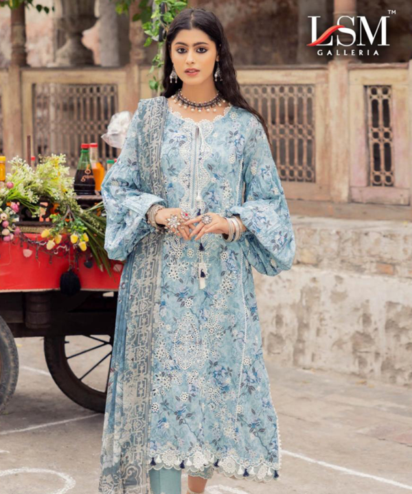 Sophistication in Every Thread With Pakistani Lawn Cotton