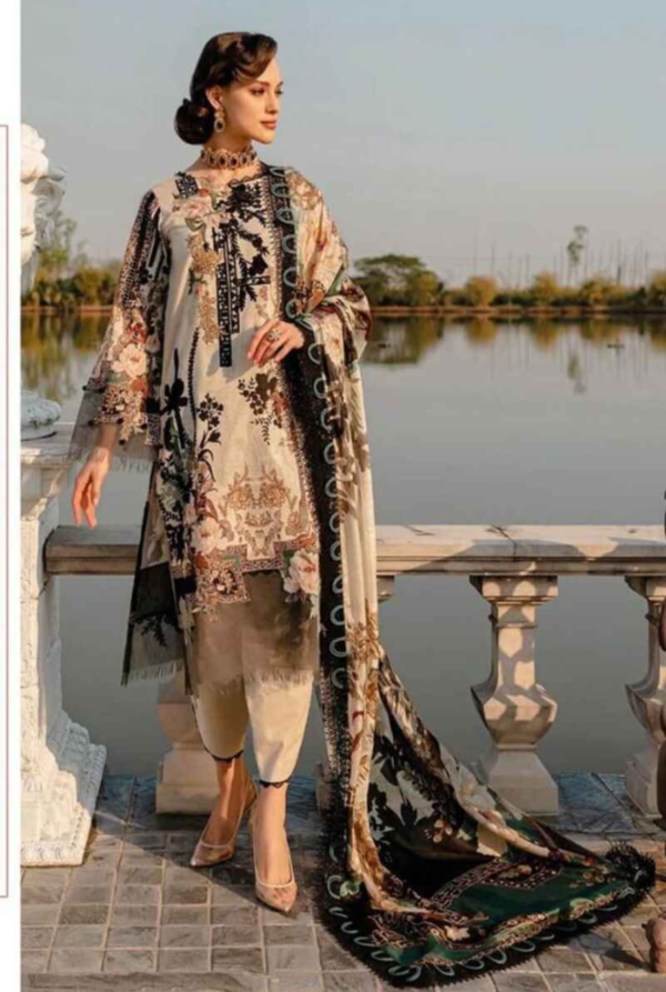 Cotton Dupatta Pakistani Salwar Kameez with Patches
